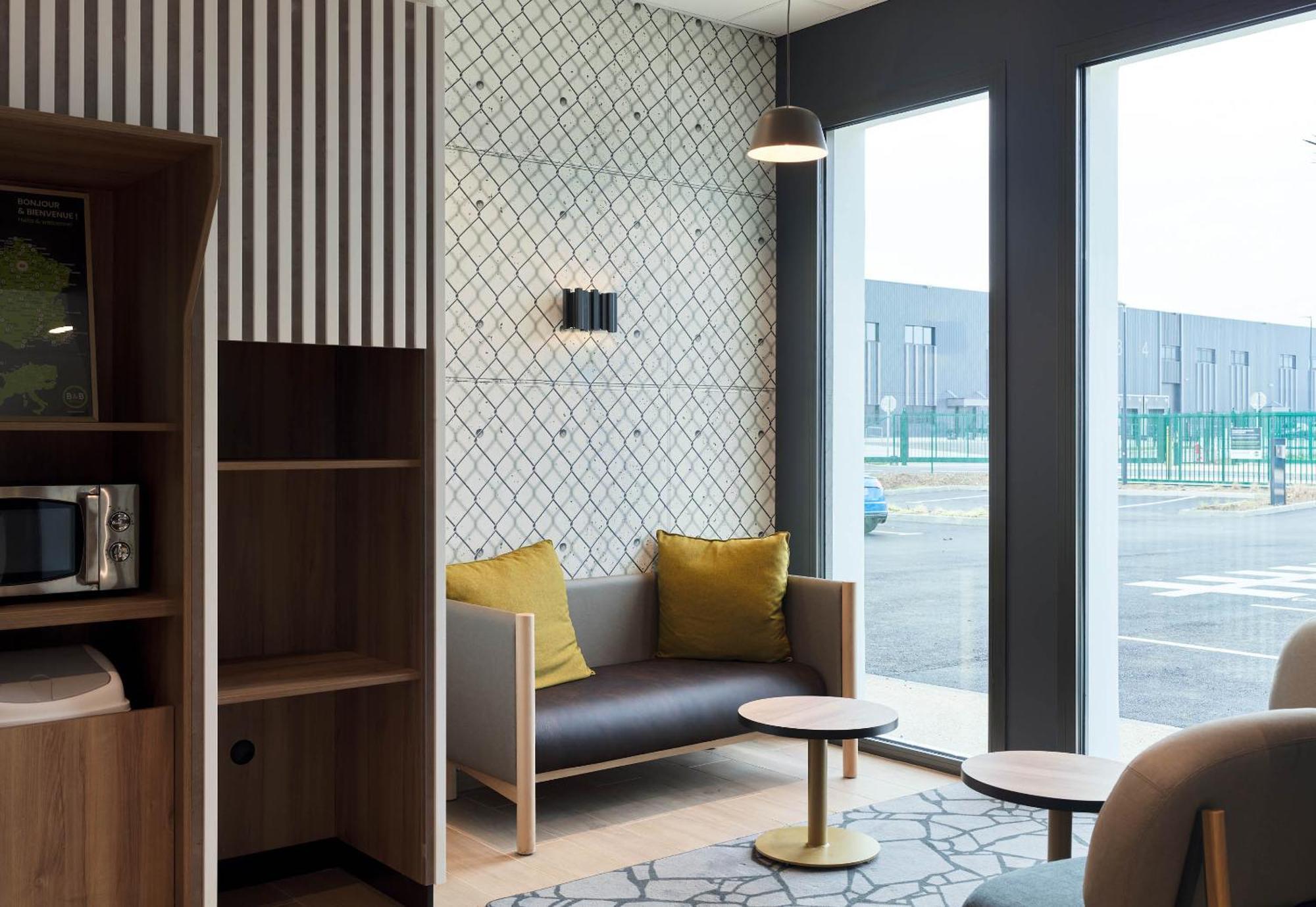 B&B Hotel Cergy Saint-Christophe Gare Exterior photo